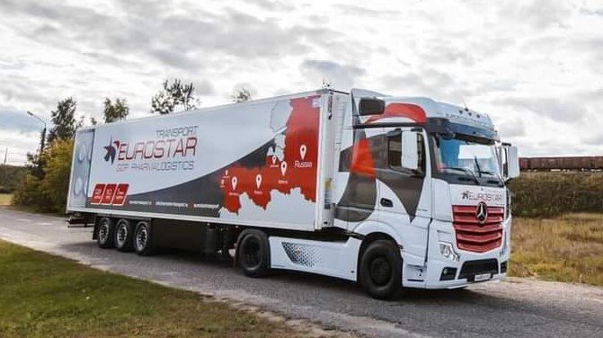 oklejanie TIR-ów